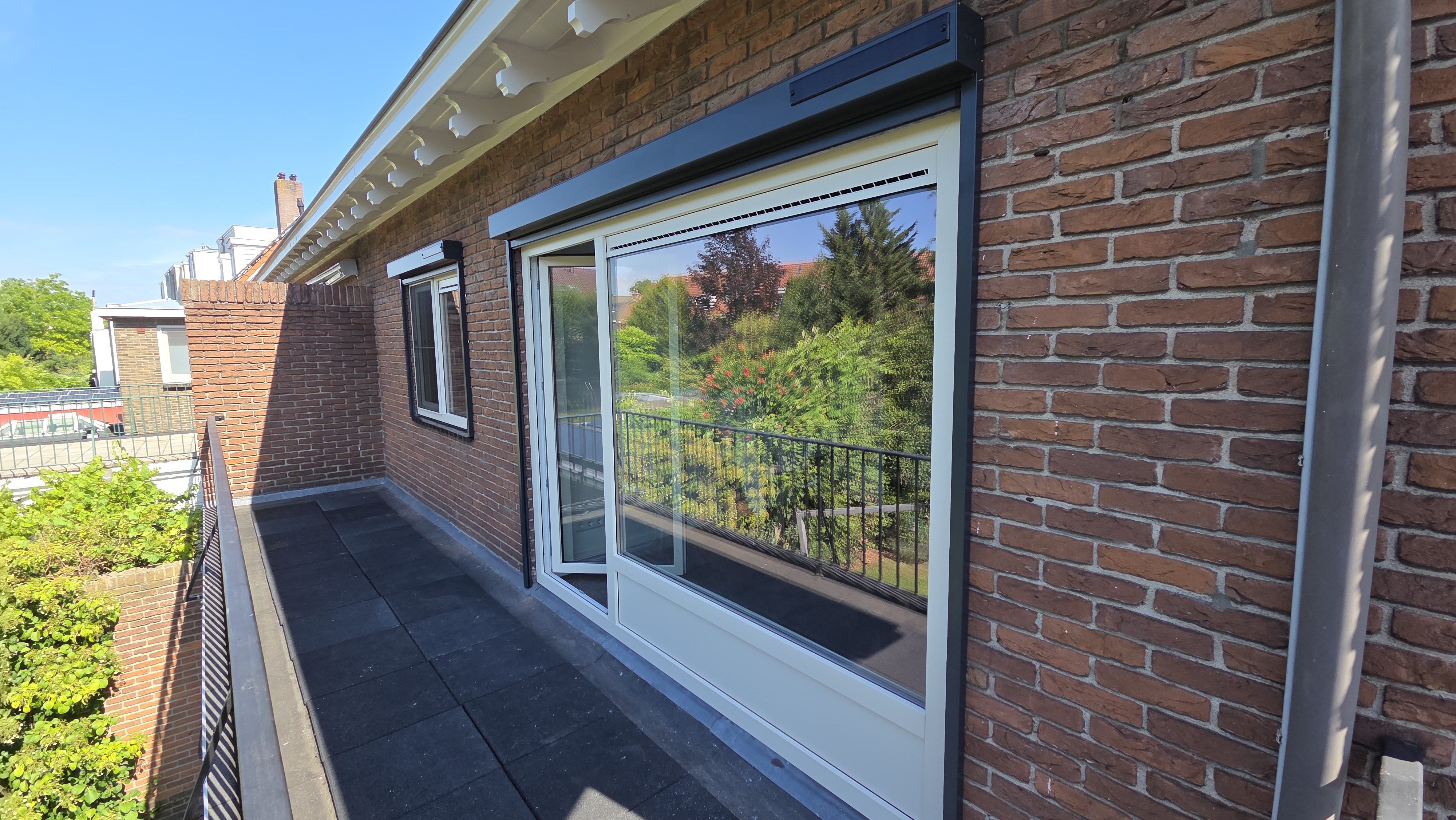 Solar zonnescherm geplaatst bij een woning in Nijmegen