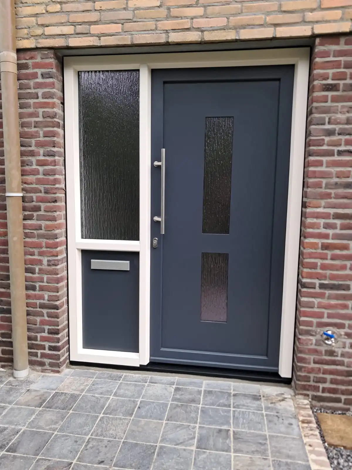 Kunststof voordeur voordelig antraciet Arnhem